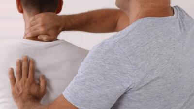  فلج اندام‌ها عوارض شکستن قلنج توسط ماساژور‌ها + فیلم