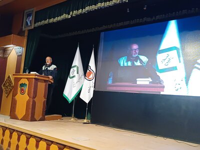 صنعت فولاد ایران باید از صادرات شمش به صادرات تکنولوژی برسد