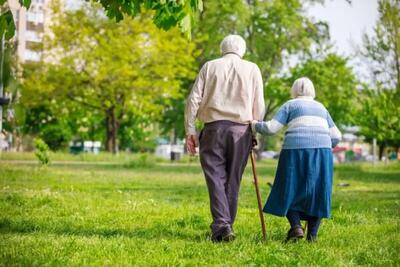  ۷ فرمولِ طلاییِ زندگی شاد برای افراد مسن