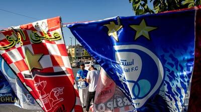  مثل هر سال، تماشاگران با بلیت دربی بیرون استادیوم ماندند!