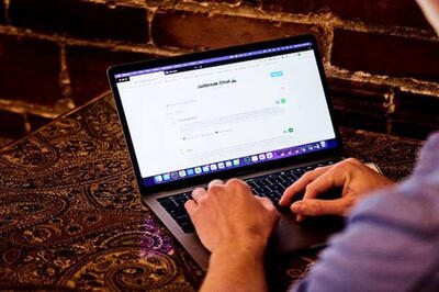  چت‌بات‌های هوش مصنوعی قادر به تغییر نظرات سیاسی مردم هستند