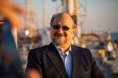  محمد شریعتمداری خبر داد؛ اعلام آمادگی بیش از ۲۸۷ شرکت دانش‌بنیان برای حضور در پتروفن ۱۴۰۴