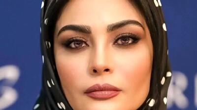  صحرا اسدالهی: مادرم گوشواره اش را فروخت تا من یک جفت کفش زرشکی با یک مقنعه نو بخرم