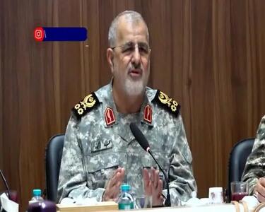 ببینید|  سرلشکر پاکپور، فرمانده کل سپاه: نیروی دریایی سپاه به همه سلاح‌های لازم برای رزم دریایی مجهز شده است