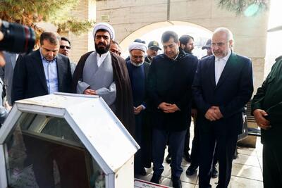 حضور قالیباف بر سر مزار برادر شهیدش حسن قالیباف