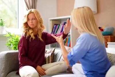 در برابر آدم‌های سمی که با ثروت دیگران ذهن تان را خسته می‌کنند این گونه رفتار کنید