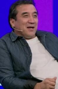 الفاظ عجیب خداداد عزیزی روی آنتن زنده + ویدئو