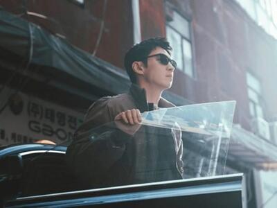 تصویر روز | این روزها همه جا صحبت از انتقام یک راننده تاکسی است! | گلی شی