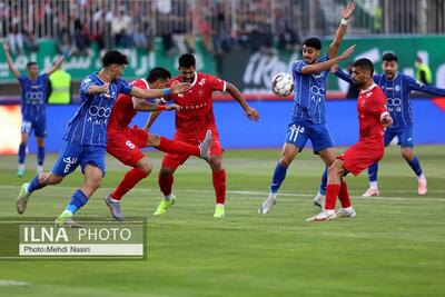 دیدار تیمهای استقلال تهران و پرسپولیس تهران