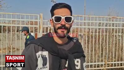  فروش بلیت دربی در بازار سیاه اطراف ورزشگاه به مبلغ ۱۰ میلیون تومان + فیلم