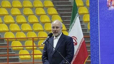  قالیباف: جنسیت مانع حضور بانوان در میدان ورزشی نباشد