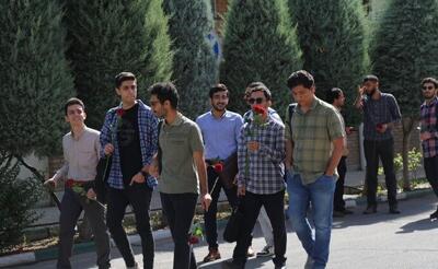  صندلی‌های خالی، آرزوهای ناتمام؛ روایت جوانان تحصیل‌کرده خراسان شمالی