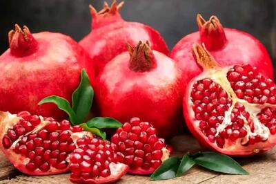  چطور انار را در یک چشم‌به‌هم‌زدن دون کنیم؟ | روش دون کردن انار