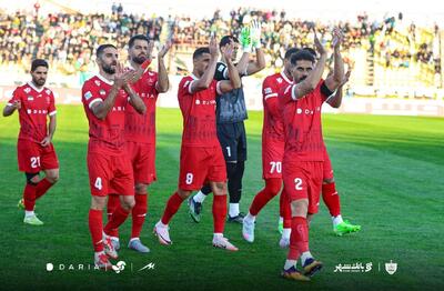  آمار به سود پرسپولیس در دربی‌های آذرماه