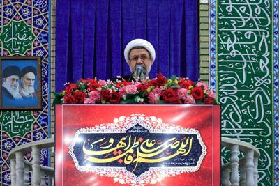  امام جمعه کرمان : دانشجویان ١٦ آذر در مقابل استعمار آمریکا ایستادند
