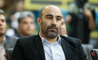 عکس | تصویری زیرخاکی از محسن تنابنده به همراه پدر، مادر، خواهر و برادرش در مشهد در دهه ۶۰