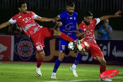  ببینید | تماشاگران استقلال پرتاب بطری پرسپولیسی‌ها را با پرتاب بطری پاسخ دادند! - کلبه سرگرمی