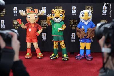 عکس/  نمادهای جام جهانی ۲۰۲۶ روی فرش قرمز مراسم قرعه‌کشی