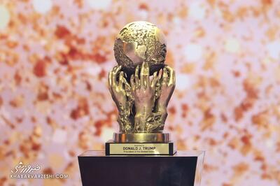این جایزه را فیفا به ترامپ اهدا کرد/ چرا رئیس جمهور آمریکا مدال گرفت؟ +تصاویر - پارس فوتبال