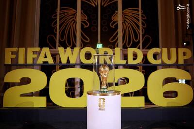 عکس/ رونمایی از کاپ قهرمانی جام جهانی ۲۰۲۶ در محل مراسم قرعه‌کشی - پارس فوتبال