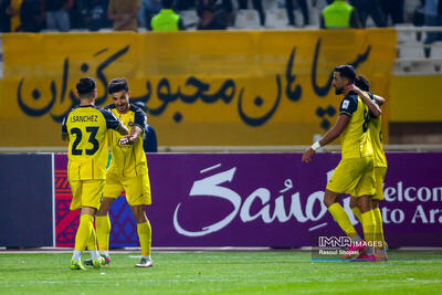 فیلم/ خلاصه بازی سپاهان ۲ _ فجر سپاسی ۰ - پارس فوتبال