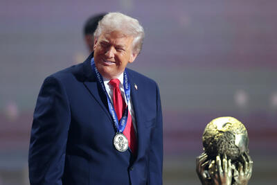 دونالد ترامپ: ساکر نه، در دنیا فقط یک فوتبال داریم؛ «گمان می‌کنم» پله یکی از بزرگان فوتبال باشد - پارس فوتبال