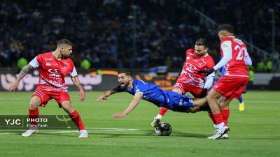 پرسپولیس ۰ - ۰ استقلال/ گزارش زنده بازی