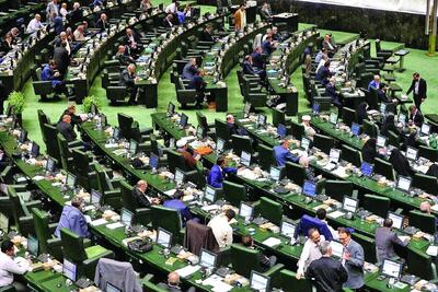 ترمیم کابینه؛ از مجلس اصرار، از دولت انکار