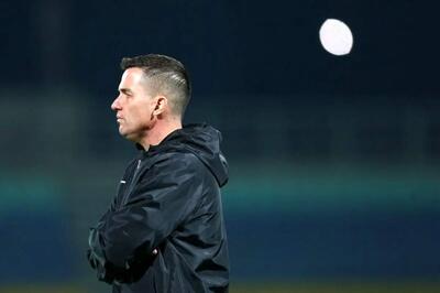 اوسمار عذر خواهی کرد: با وجود تسلط بر بازی، نتیجه راضی‌ کننده نبود / واکنش اوسمار: کنترل بازی دست ما بود اما از هواداران باید پوزش بخواهم