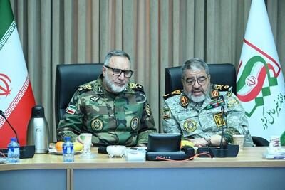 بازدید جانشین قرارگاه خاتم‌الانبیا از سازمان پدافند غیرعامل/ بررسی دستاوردها در مواجهه با تهدیدات نوین و رویدادهای اخیر از جمله جنگ ۱۲ روزه