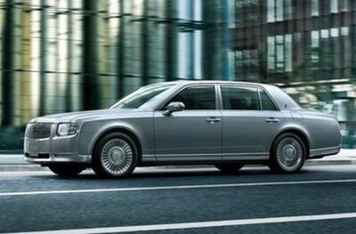 تویوتا سنچوری از همیشه لوکس‌تر شد