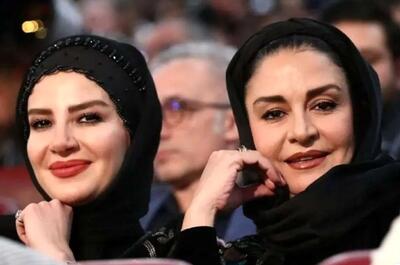  قاب دوست‌داشتنی ملیکا و مریلا زارعی در یک کافه