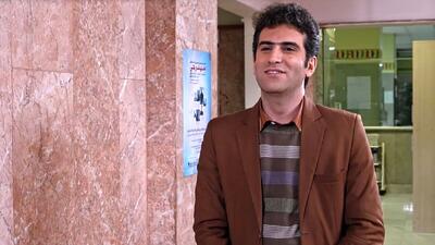 عکس داغ امروز | چهره جذاب و دوست داشتنی «حبیب نقوی» در سریال لیسانسه‌ها در سن ۴۰ سالگی