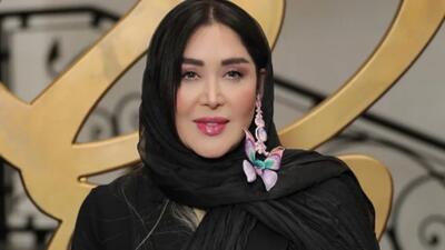 عکس داغ امروز | استایل و مدلینگ شیک سارا منجزی