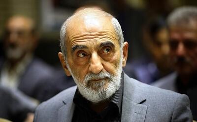 حسین شریعتمداری: اصلی‌ترین خواسته مردم بحرین بازگشت این استان جدا شده به ایران اسلامی است / این حق مسلم ایران و مردم استان جدا شده آن [بحرین] نباید نادیده گرفته شود