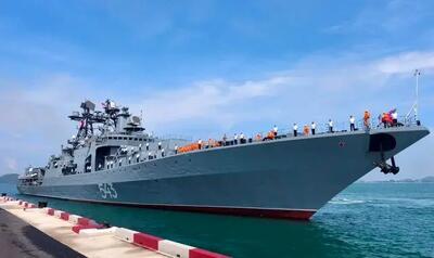 کشتی‌های روسی وارد دریای سرخ شدند / ماموریت ناوچه و تانکر یگان پاسیفیک چیست؟