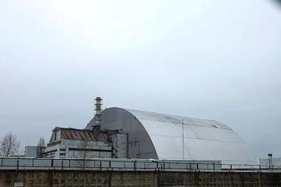 آژانس بین‌المللی انرژی اتمی: سپر حفاظتی نیروگاه چرنوبیل به دلیل حملات پهپادی آسیب دیده است