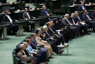 شمشیر استیضاح مجلس بر سر وزاری دولت چهاردهم/ تندروها چه نقشه‌ای کشیده‌اند؟