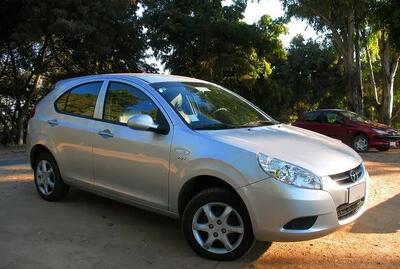 جک J3؛ رقیب قدیمی پژو 207 را بخریم یا نه؟