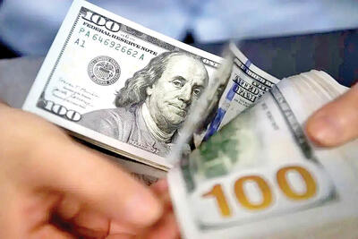 قیمت دلار ۱۵ آذر منفجر شد| منتظر بازگشت دلار به کانال‌های پایین نباشید