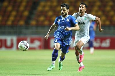 باشگاه‌هایی که مدارک حرفه‌ای اجاره می‌کنند