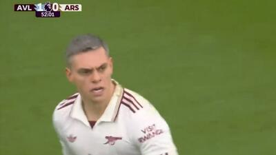 گل اول آرسنال به استون ویلا (لئاندرو تروسار)