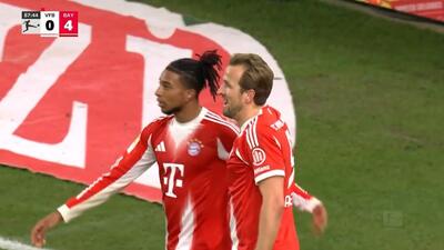 گل پنجم بایرن مونیخ به اشتوتگارت (هت‌تریک هری کین)