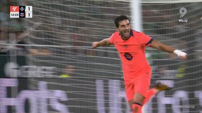 گل دوم بارسلونا به بتیس (دبل و ضربه زیبای فران تورس)