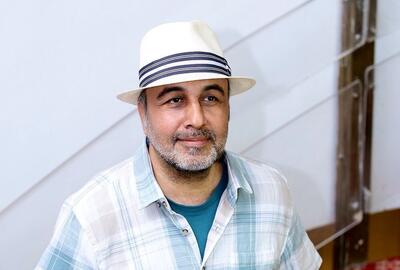 اولین عکس از رضا عطاران در بیمارستان | قدردانی از مردم