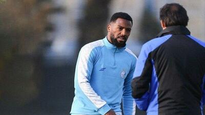 سهرابیان بخشیده شد/ نازون به تمرینات استقلال بازگشت