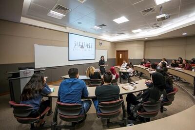 سقوط بی‌سابقه ثبت‌نام دانشجویان بین‌المللی در آمریکا و کانادا