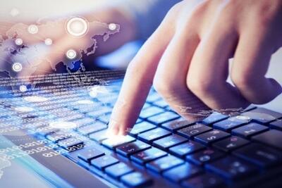  بررسی فرصت‌ها و چالش‌های اینترنت سفید در یک نشست