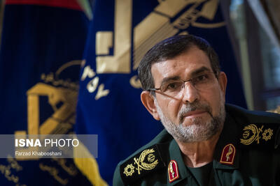 دریادار تنگسیری: در رزمایش اخیر، موشکی با برد بیش از طول خلیج فارس شلیک شد/ برای جنگ در دریا آماده‌ایم