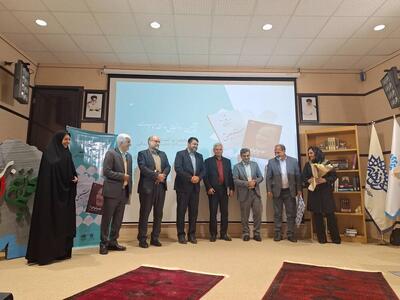  رونمایی از کتب جدید جلیل صفربیگی و تاکید بر تقویت زبان کردی
